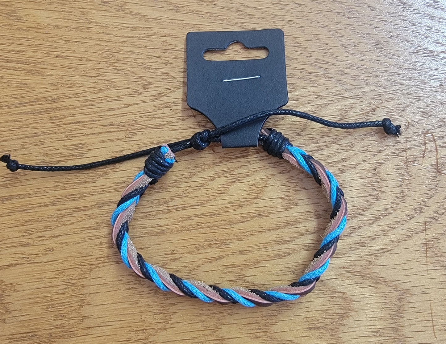 UNISEX STYLISH FAUX LEATHER BRACELET